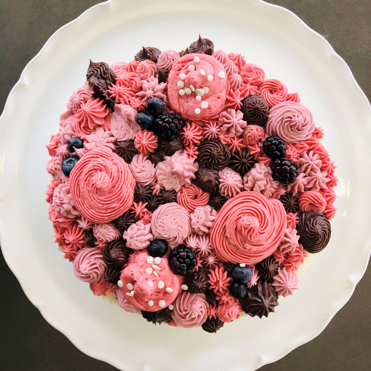 The Crusting Buttercream That Survives a Road Trip